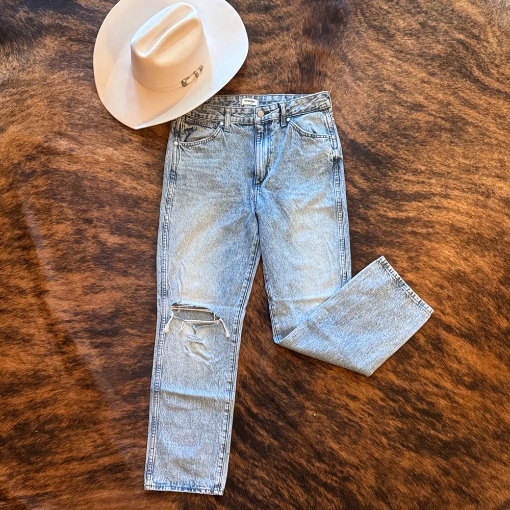 Wrangler High Rise Straight Leg Jeans